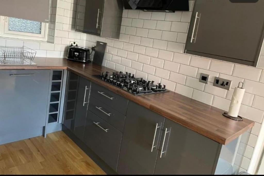 Hu1 Stylish Cozy Central Apartment Wifi H3 Kingston upon Hull Eksteriør billede