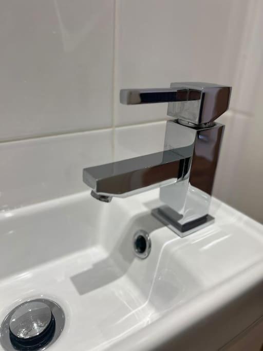 Hu1 Stylish Cozy Central Apartment Wifi H3 Kingston upon Hull Eksteriør billede